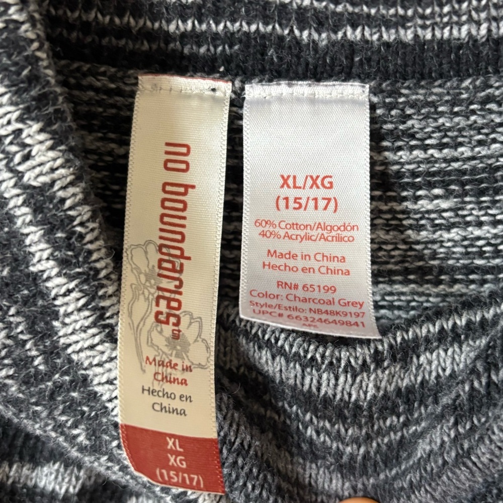 No Boundaries Short Sleeve Sweater - Picture 5 of 5